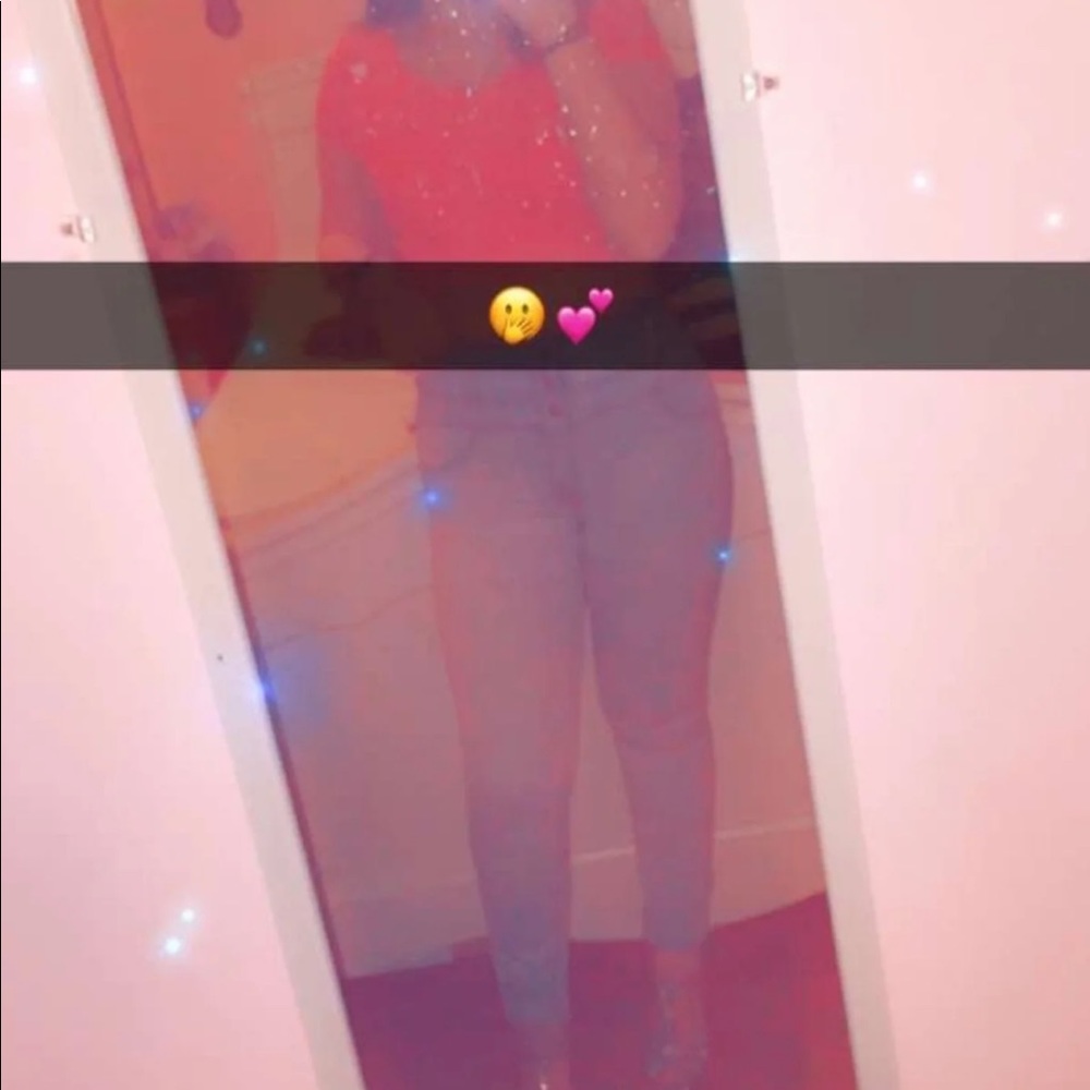 Frenchi Pink Crop Top (lace)